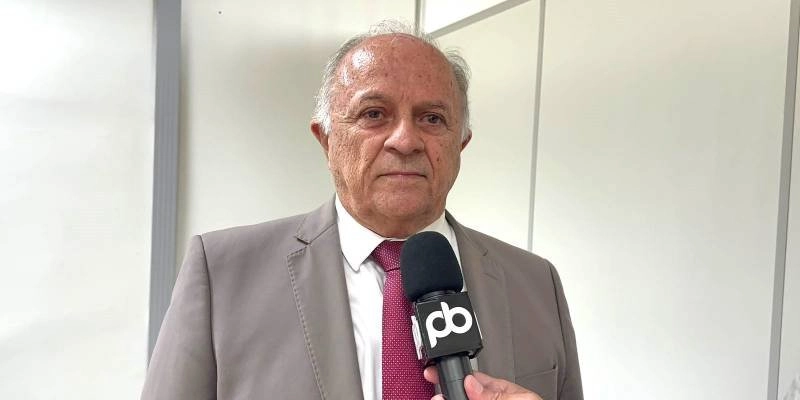 ENTREVISTA: Dr. Normando confirma que Coligações partidárias farão manifestações no dia 29 em Sousa, e explica acordo 