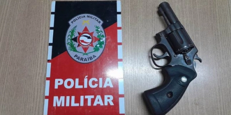  Força Total: Polícia Militar apreende adolescente armado em comunidade de Cabedelo