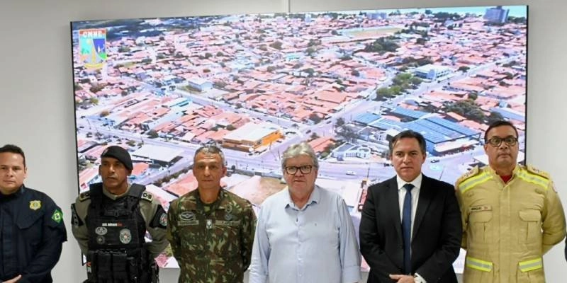 João Azevêdo acompanha trabalho das Forças de Segurança na Operação Voto Seguro 2024 e destaca uso da tecnologia dos CICCs 