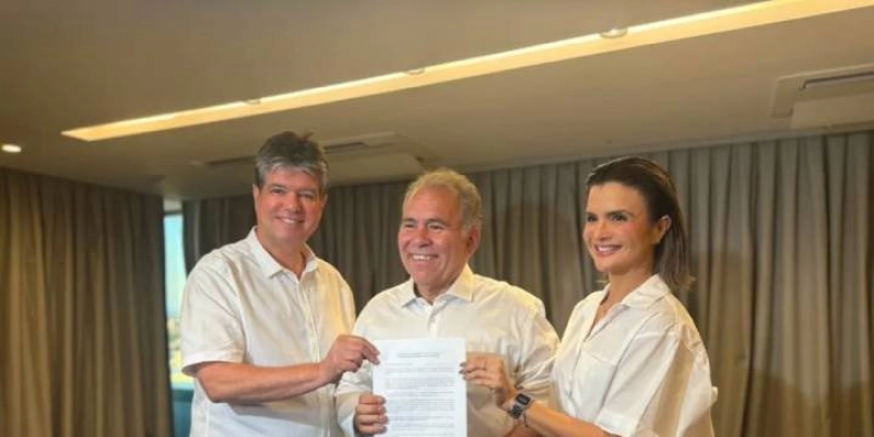 Ruy Carneiro e Amanda CSI declaram apoio a Queiroga e Queiroz no segundo turno