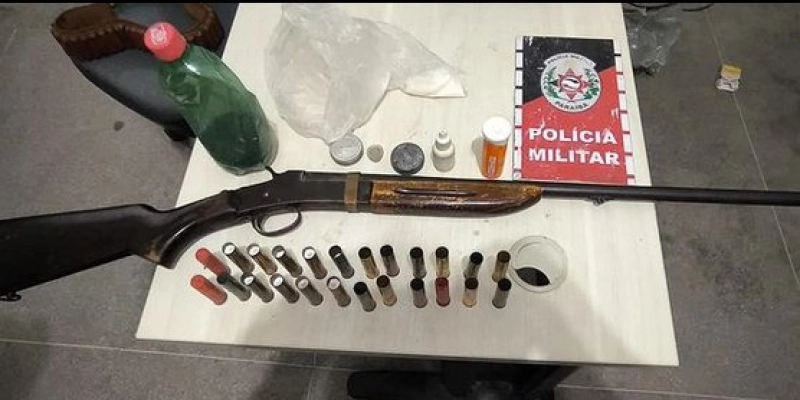 Homem é preso ao tentar matar vizinho na cidade de Uiraúna; arma não disparou
