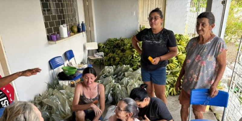 Pollyanna Dutra e Governo da Paraíba levam  4.241  kg de alimentos a famílias vulneráveis de São Vicente em Sousa