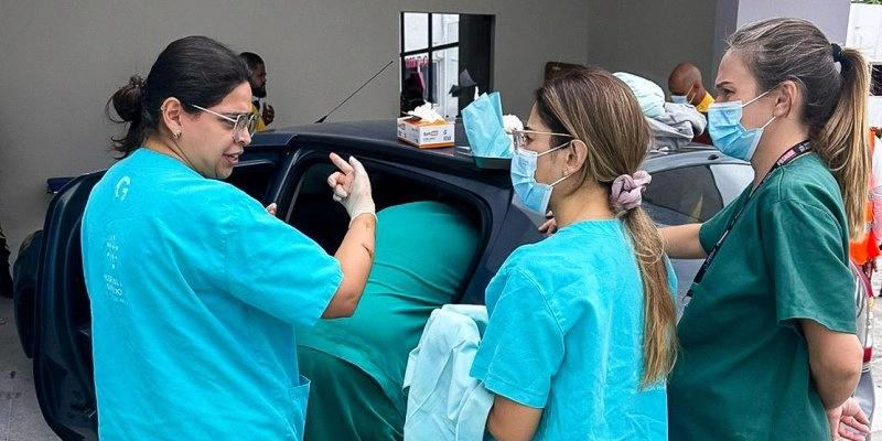 Profissionais do Edson Ramalho realizam parto complicado dentro de carro e salvam vida de bebê