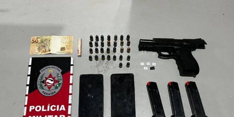 Polícia Militar prende foragido e apreende arma e drogas em motel no sertão Paraibano