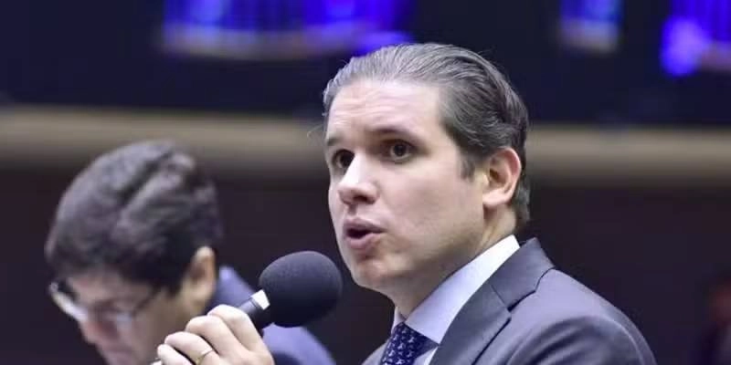 Republicanos e Progressistas fecham apoio a Hugo Motta para a Presidência da Câmara