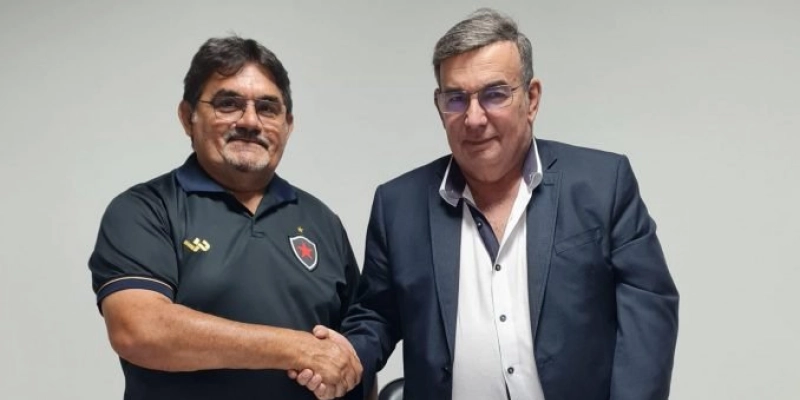 Candidato único, Roberto Burity é reeleito presidente do Botafogo-PB