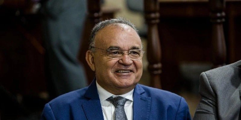 Irani Alexandrino agradece ao povo de Coremas por resultado das urnas: 'Saio com as mãos limpas'