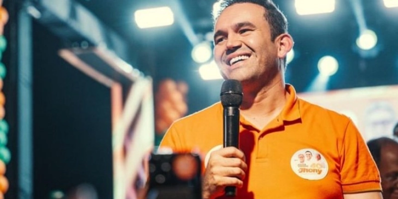 Após derrota, Dr. Jhony Bezerra agradece apoio e reafirma compromisso com Campina Grande