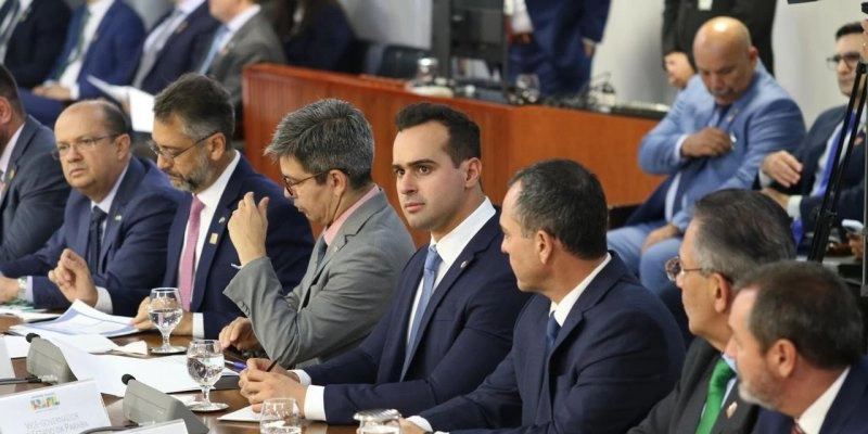 Vice-governador da Paraíba participa de reunião no Planalto sobre a PEC da Segurança 
