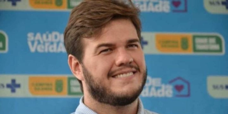 Prefeito Bruno Cunha Lima reforça foco na gestão de Campina Grande e adota tom cauteloso sobre eleições de 2026