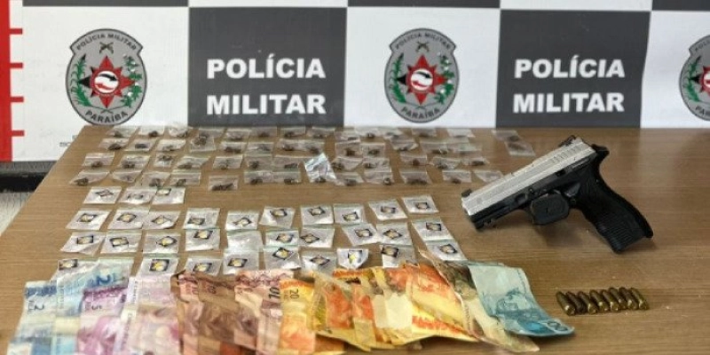 Após confronto, PM frustra grupo criminoso e apreende pistola e drogas com acusado que já responde por tráfico