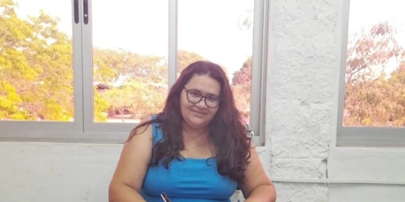 Professora batistense Anastácia Andrade recebe Diploma em Mestrado em Educação na UERN em Mossoró
