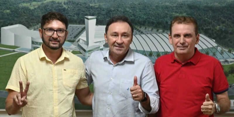 Prefeito eleito de Carrapateira, com apoio do Deputado Chico Mendes, busca investimentos para o município