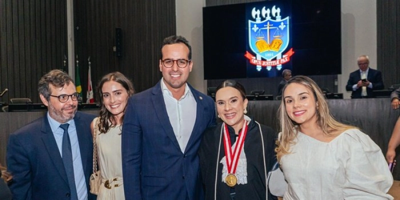 Lucas Ribeiro prestigia posse da desembargadora Anna Carla Lopes e destaca harmonia entre os Poderes no desenvolvimento da Paraíba