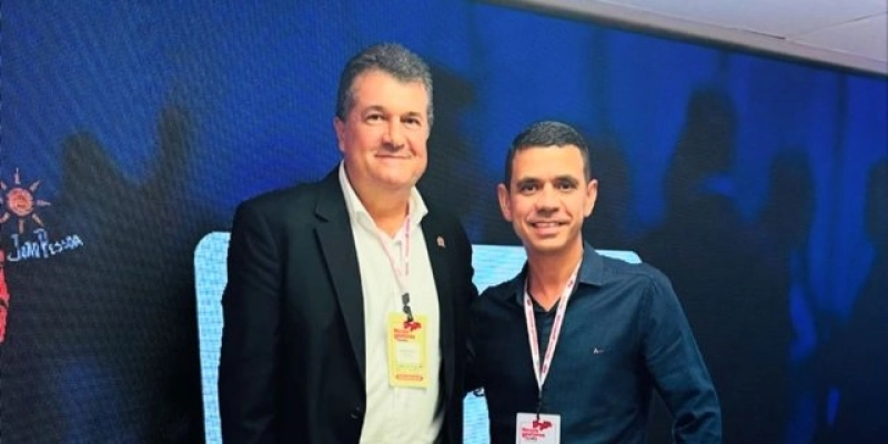 Alberto de Braz participa de evento da FAMUP e busca soluções para fortalecer Santa Cruz