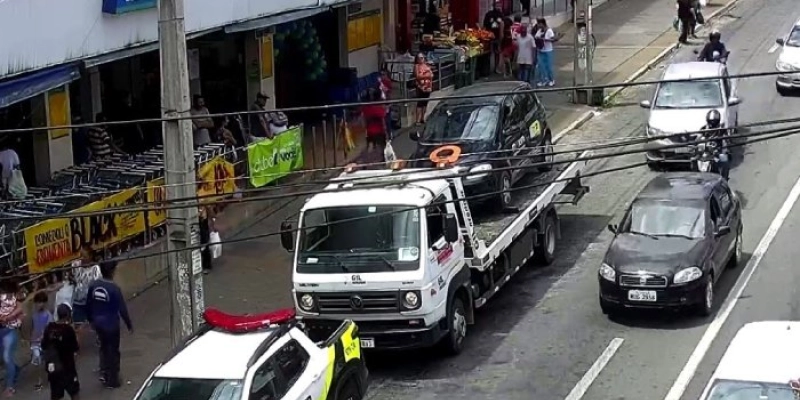 Videomonitoramento da Segurança Pública leva à apreensão de veículo com R$ 18 mil em multas na PB
