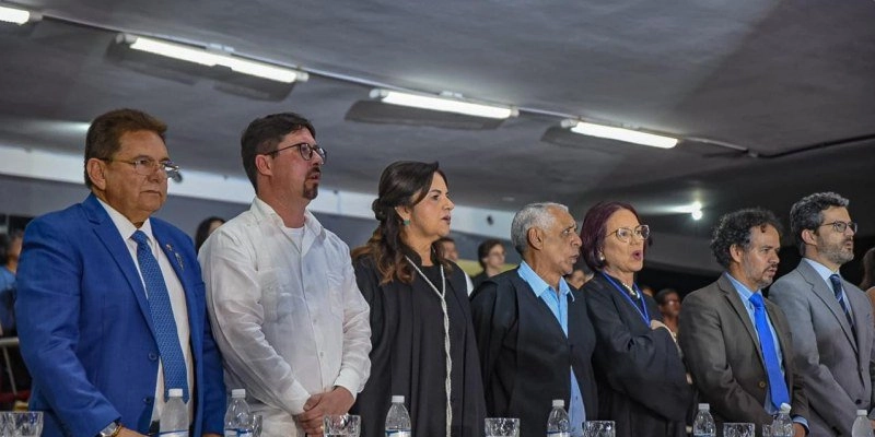 Governador em exercício Adriano Galdino participa de posse da reitora da UFPB
