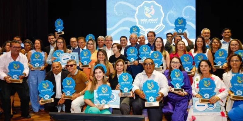 Em solenidade de entrega do Selo Unicef, João Azevêdo destaca parcerias com os municípios para realização de obras e políticas públicas