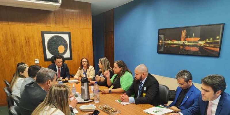 Deputado Wilson Santiago recebe diretores do IFPB e garante que instituição é prioridade no eixo de emendas da bancada