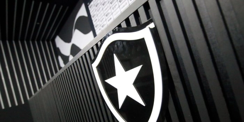 Botafogo e Atlético-MG duelam em Buenos Aires pelo título da Libertadores