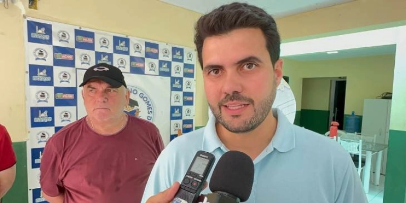 Wilson Filho destaca importância de Hugo Motta como futuro presidente da Câmara durante visita a São José da Lagoa Tapada; Vídeo