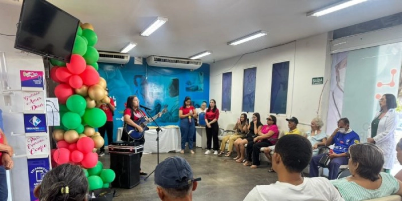 Cantata de Natal muda rotina de pacientes oncológicos internados no Hospital do Bem