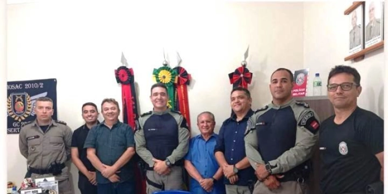 Reunião entre lojistas e Comando do 14º BPM busca garantir segurança durante festas de fim de ano em Sousa