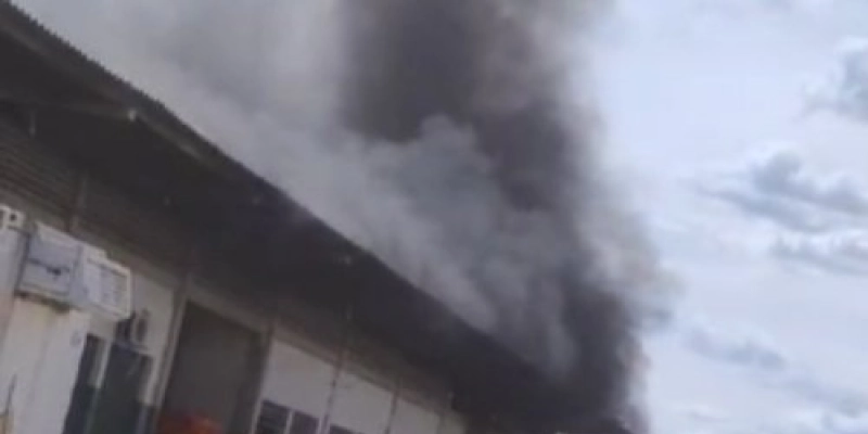 Incêndio atinge CEASA de Patos e mobiliza Corpo de Bombeiros