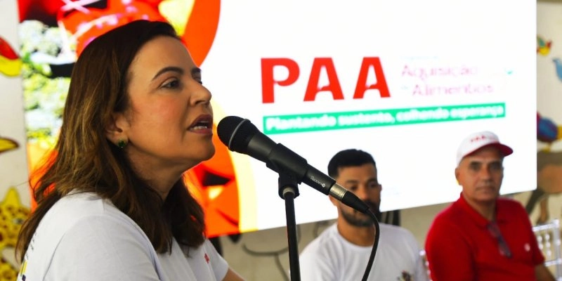 Pollyanna Dutra destaca a eficiência das políticas públicas no combate à pobreza no Brasil e na Paraíba