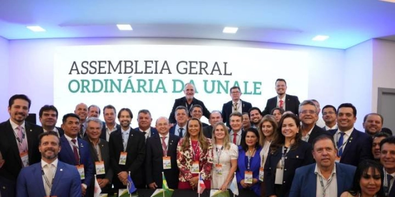 Deputado Eduardo Carneiro é eleito vice-presidente da Unale