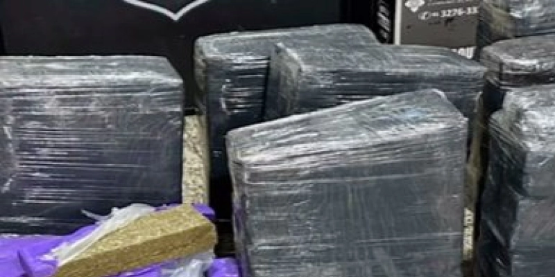 Polícia apreende grande quantidade de droga que tinha como destino a Paraíba
