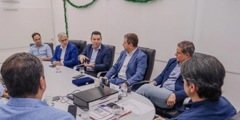 Leo Bezerra recebe executivos da TIM, que anunciam cobertura de internet 5G em todos os bairros de João Pessoa