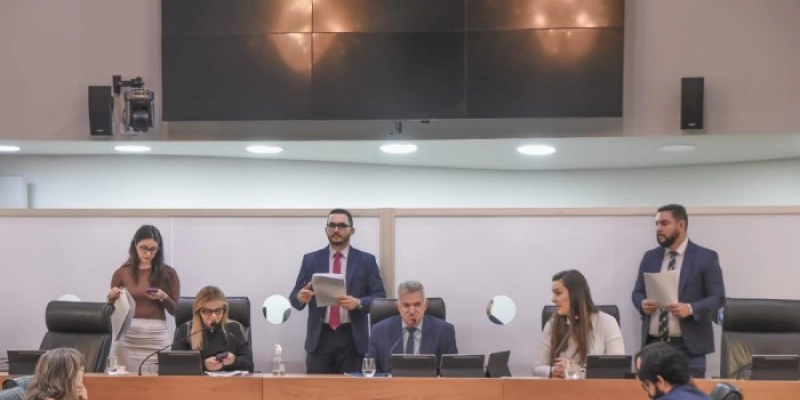CCJ aprova projeto que reconhece como Patrimônio Cultural as obras de Biliu de Campina