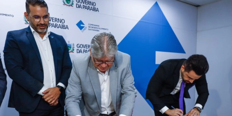 João Azevêdo garante instalação de empresa vinculada ao setor automotivo e destaca ambiente favorável para atração de novos negócios
