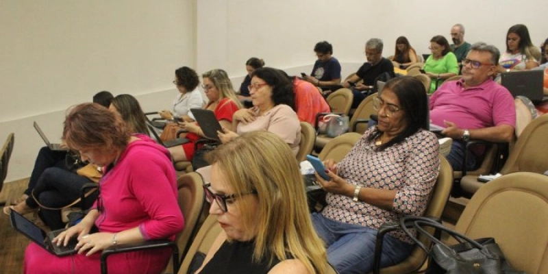 Gestores da Rede Municipal de Ensino de João Pessoa passam por exame de autoavaliação