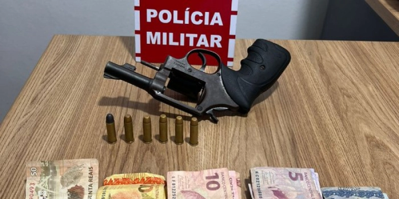 Polícia Militar apreende arma ao abordar suspeito com moto na contramão em Santa Luzia