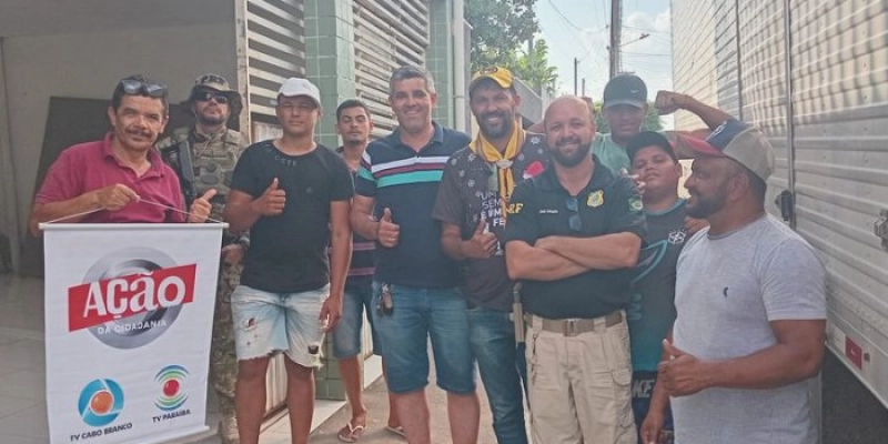 Campanha Natal Sem Fome: PRF leva alimentos às pessoas em situação de vulnerabilidade no agreste paraibano