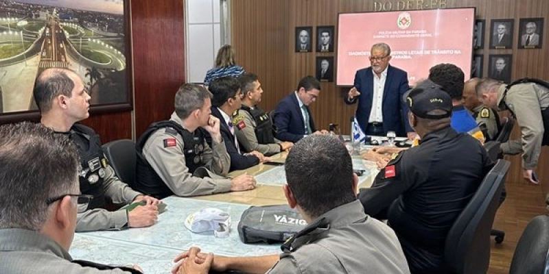 DER e Polícia Militar assinam convênio para fiscalização das rodovias do Estado