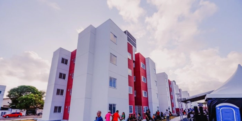 Cícero Lucena entrega 80 apartamentos do primeiro residencial quilombola do Brasil construído no bairro de Paratibe