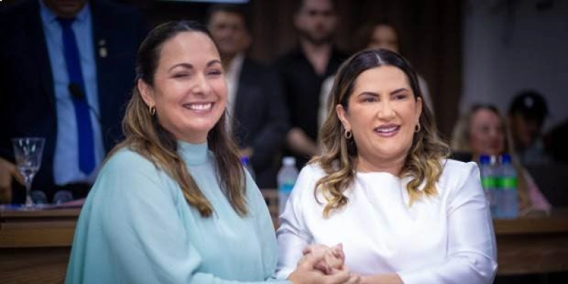 Corrinha Delfino assume como primeira prefeita professora de Cajazeiras e promete gestão inovadora
