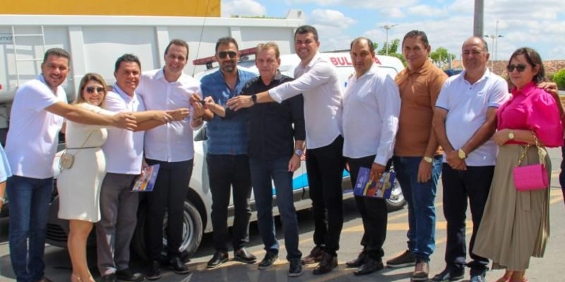 Deputado Chico Mendes conquista nova ambulância para Triunfo, beneficiando comunidades da zona leste