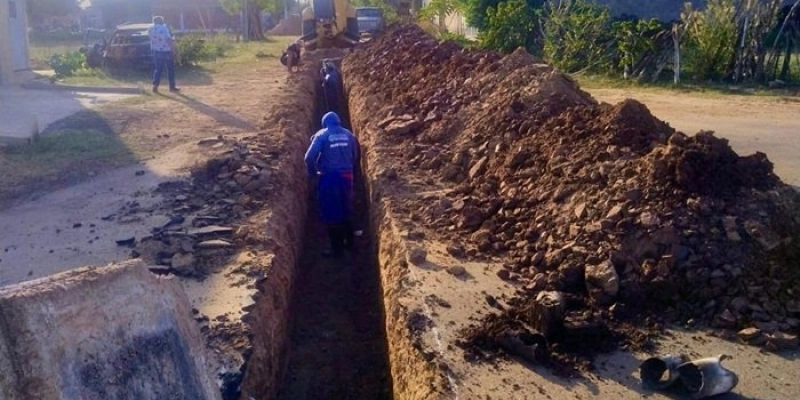 Em Sousa, bairro Mutirão passará a ser 100% saneado através de trabalho realizado pelo DAESA em única rua que necessitava de intervenção
