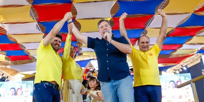 Júnior Araújo entrega emenda de R$ 320 mil para saúde em Itaporanga no aniversário de 160 anos