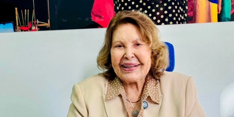 João Azevêdo atende deputada Francisca Motta e anuncia requalificação da Serra de Teixeira