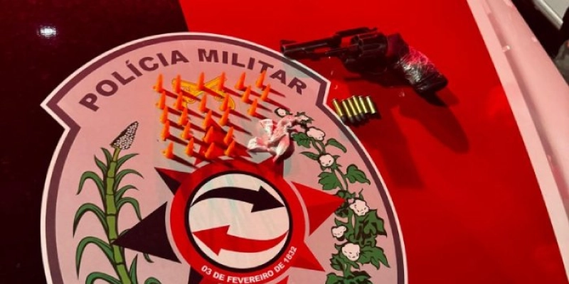 Polícia Militar cerca bairro e apreende envolvidos em tentativa de assalto