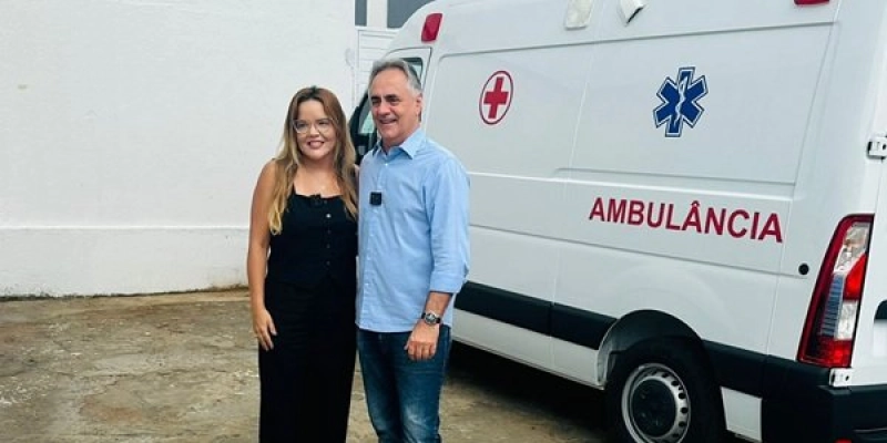 Centro Oncológico do Hospital Napoleão Laureano de Sousa é contemplado com ambulância