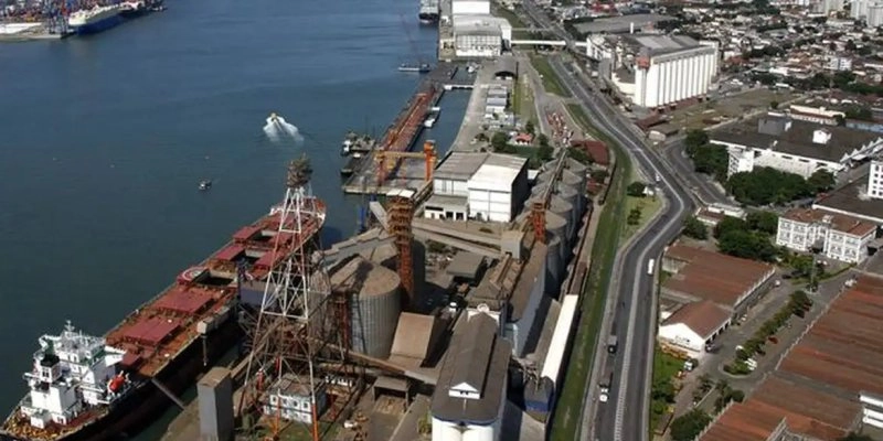 Brasil investe R$ 79 bilhões em modernização portuária e hidroviária; saiba mais