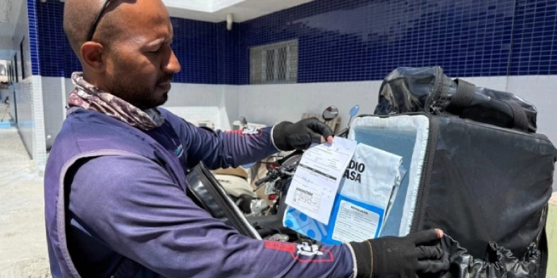 ‘Remédio em Casa’ amplia público-alvo e passa a beneficiar pacientes a partir de 50 anos 