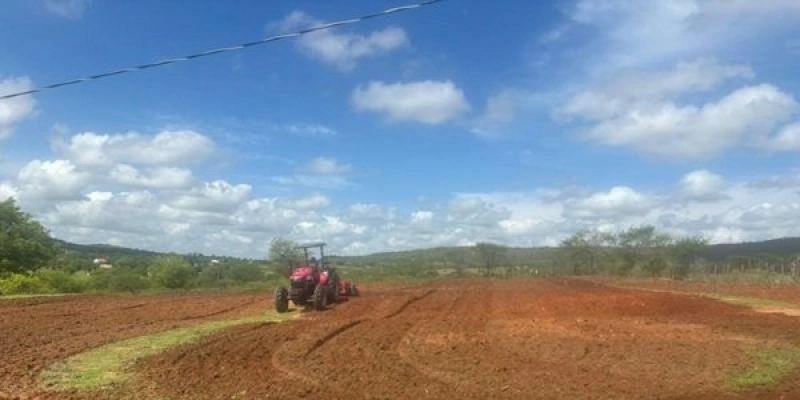 Em Sousa, Comunidade Rural São Vicente é beneficiada com o Programa Corte de Terras
