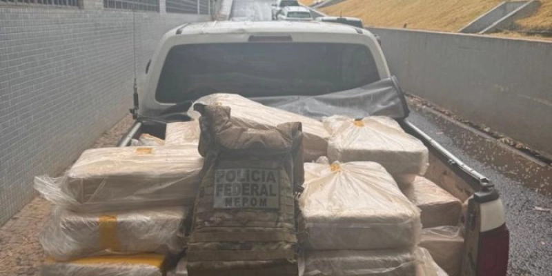 PF apreende 1 tonelada de maconha em Santa Helena